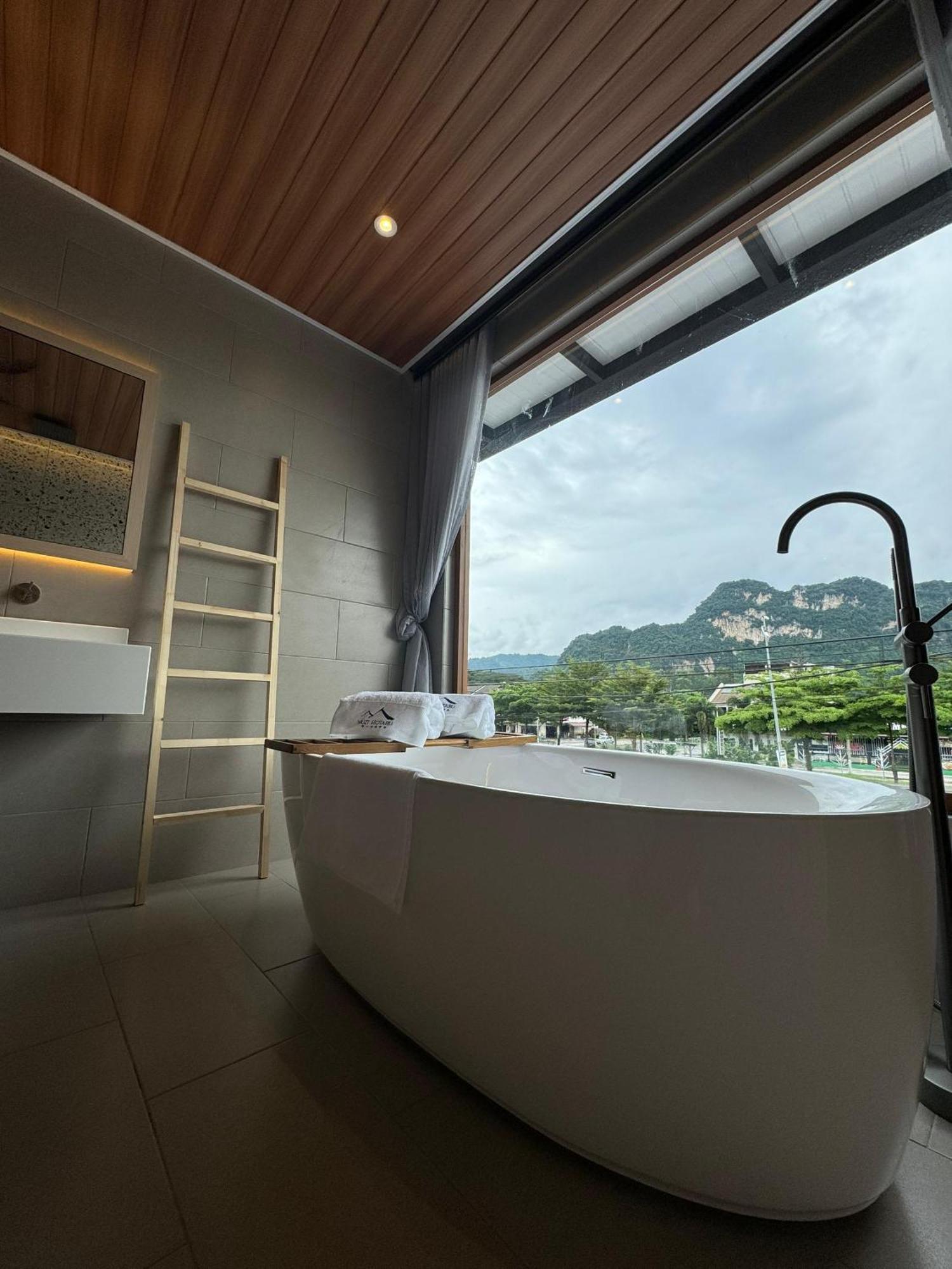 Double Room with Mountain View,1638464708:JPEG